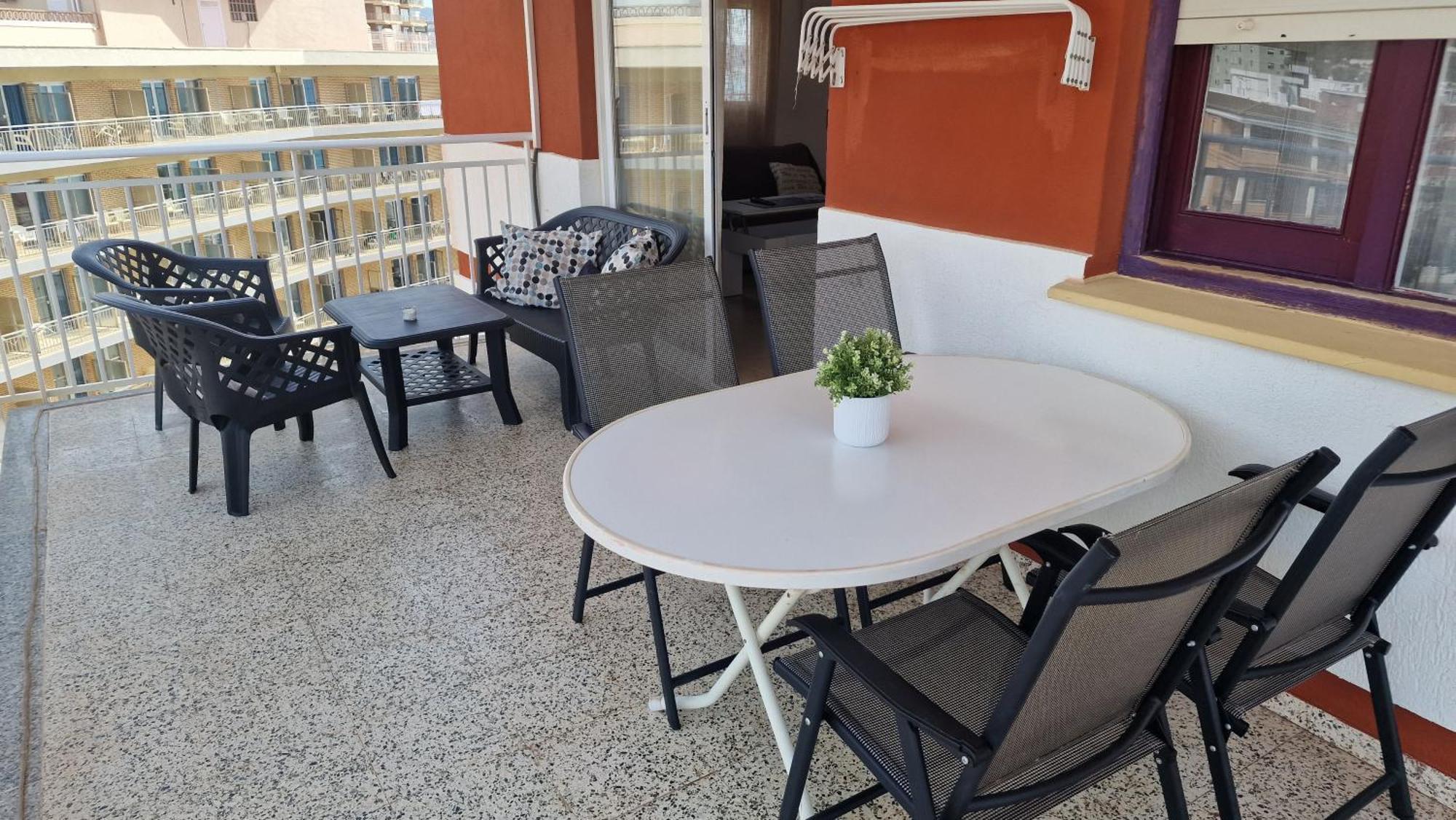 Apartamento De 1 Habitacion Frente Al Mar Y Con Piscina Lejlighed Benicàssim Eksteriør billede