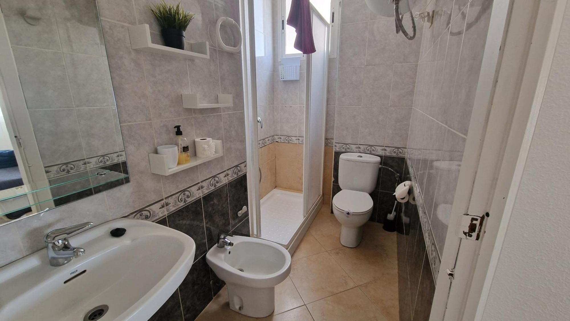 Apartamento De 1 Habitacion Frente Al Mar Y Con Piscina Lejlighed Benicàssim Eksteriør billede