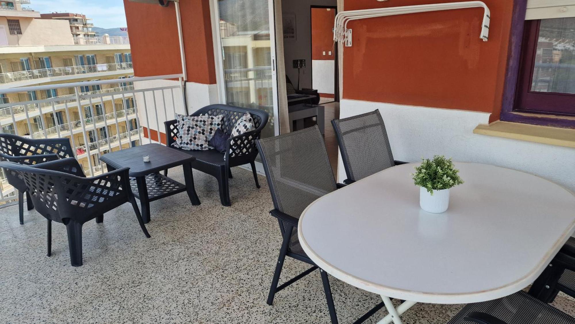 Apartamento De 1 Habitacion Frente Al Mar Y Con Piscina Lejlighed Benicàssim Eksteriør billede