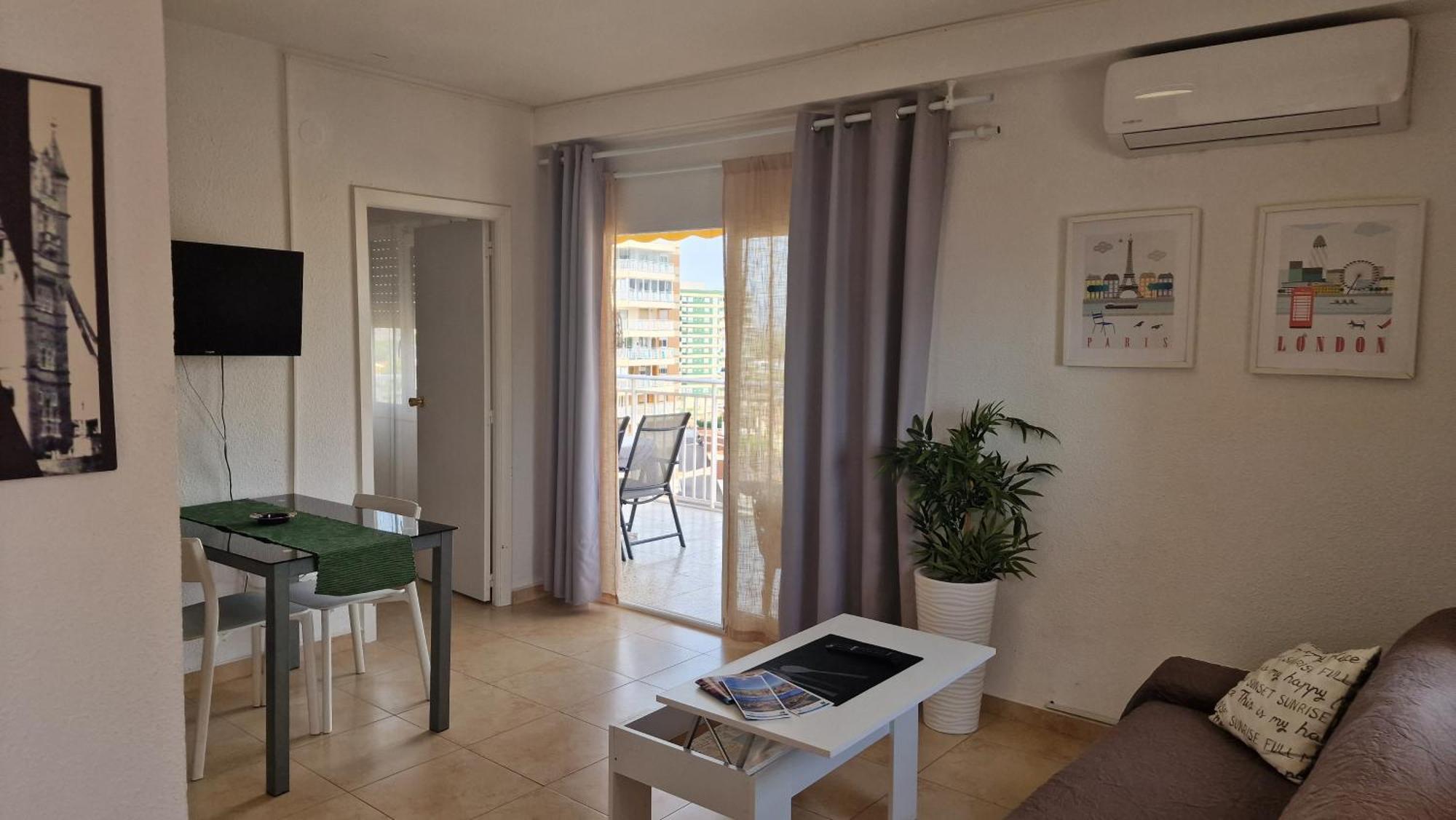 Apartamento De 1 Habitacion Frente Al Mar Y Con Piscina Lejlighed Benicàssim Eksteriør billede