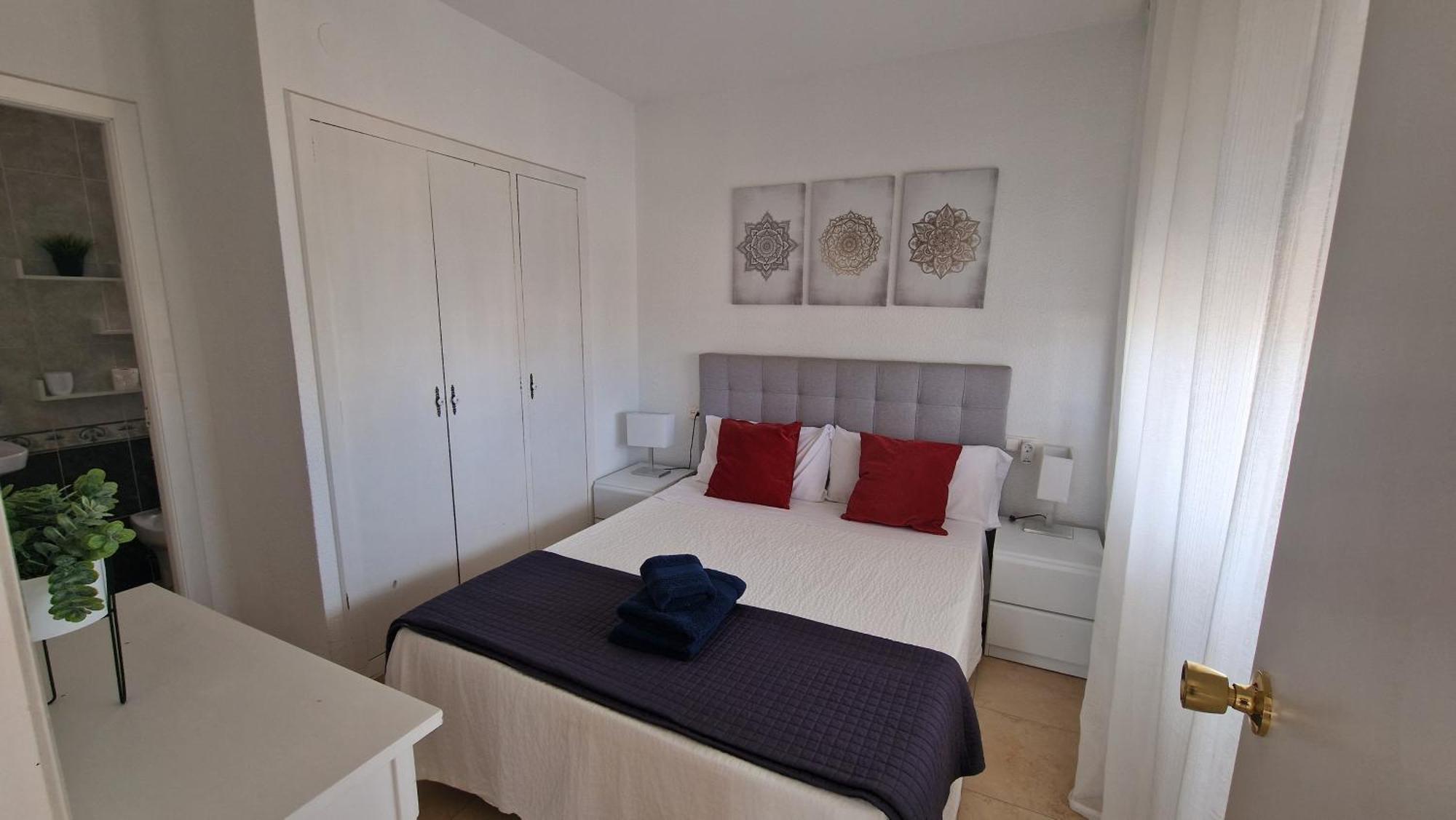 Apartamento De 1 Habitacion Frente Al Mar Y Con Piscina Lejlighed Benicàssim Eksteriør billede